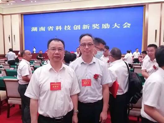 说明: http://www.hncu.edu.cn/__local/E/1B/86/B7C638695378C8AFA2F7A1352D8_456F02F6_1D4C8.jpg